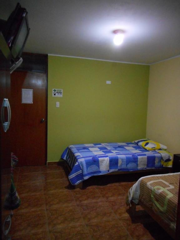 Hostal Geminis San Juan Bautista Ngoại thất bức ảnh