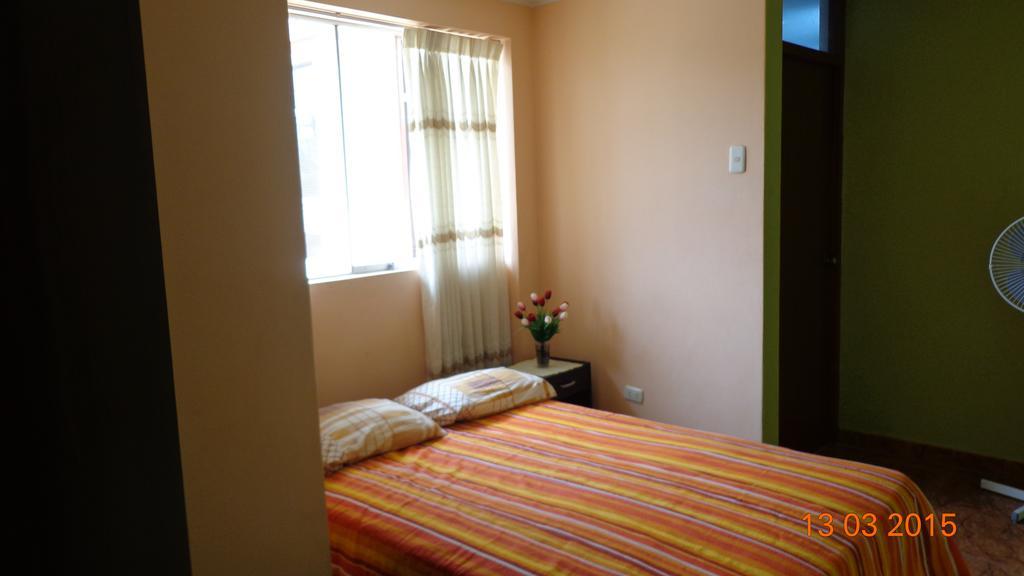 Hostal Geminis San Juan Bautista Ngoại thất bức ảnh
