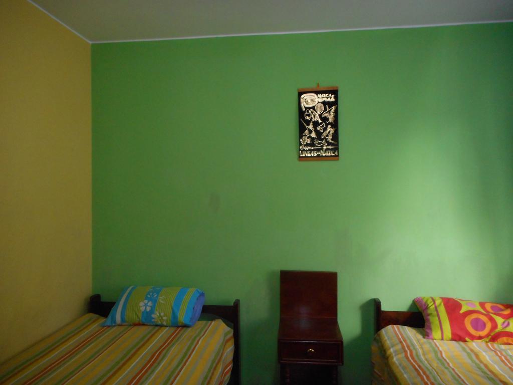 Hostal Geminis San Juan Bautista Ngoại thất bức ảnh