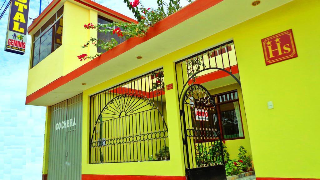 Hostal Geminis San Juan Bautista Ngoại thất bức ảnh
