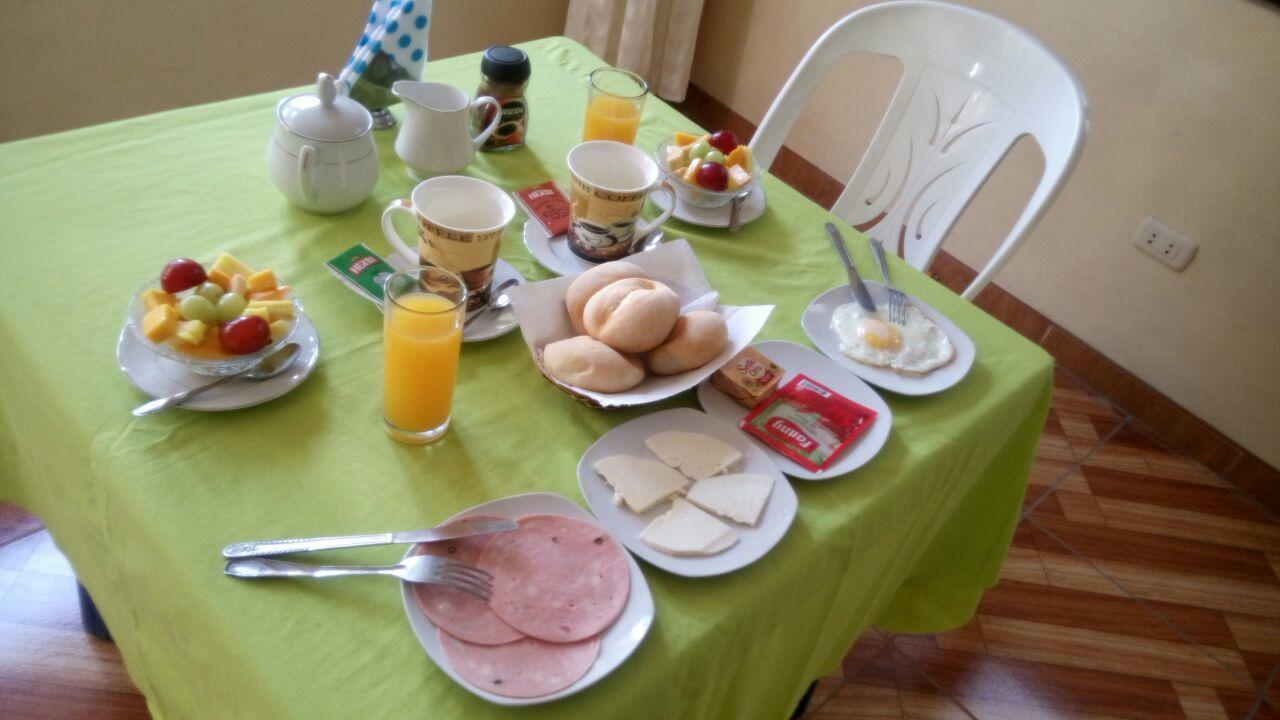 Hostal Geminis San Juan Bautista Ngoại thất bức ảnh