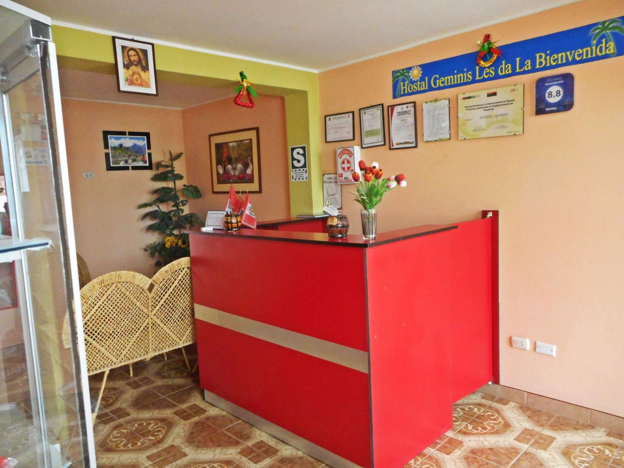 Hostal Geminis San Juan Bautista Ngoại thất bức ảnh