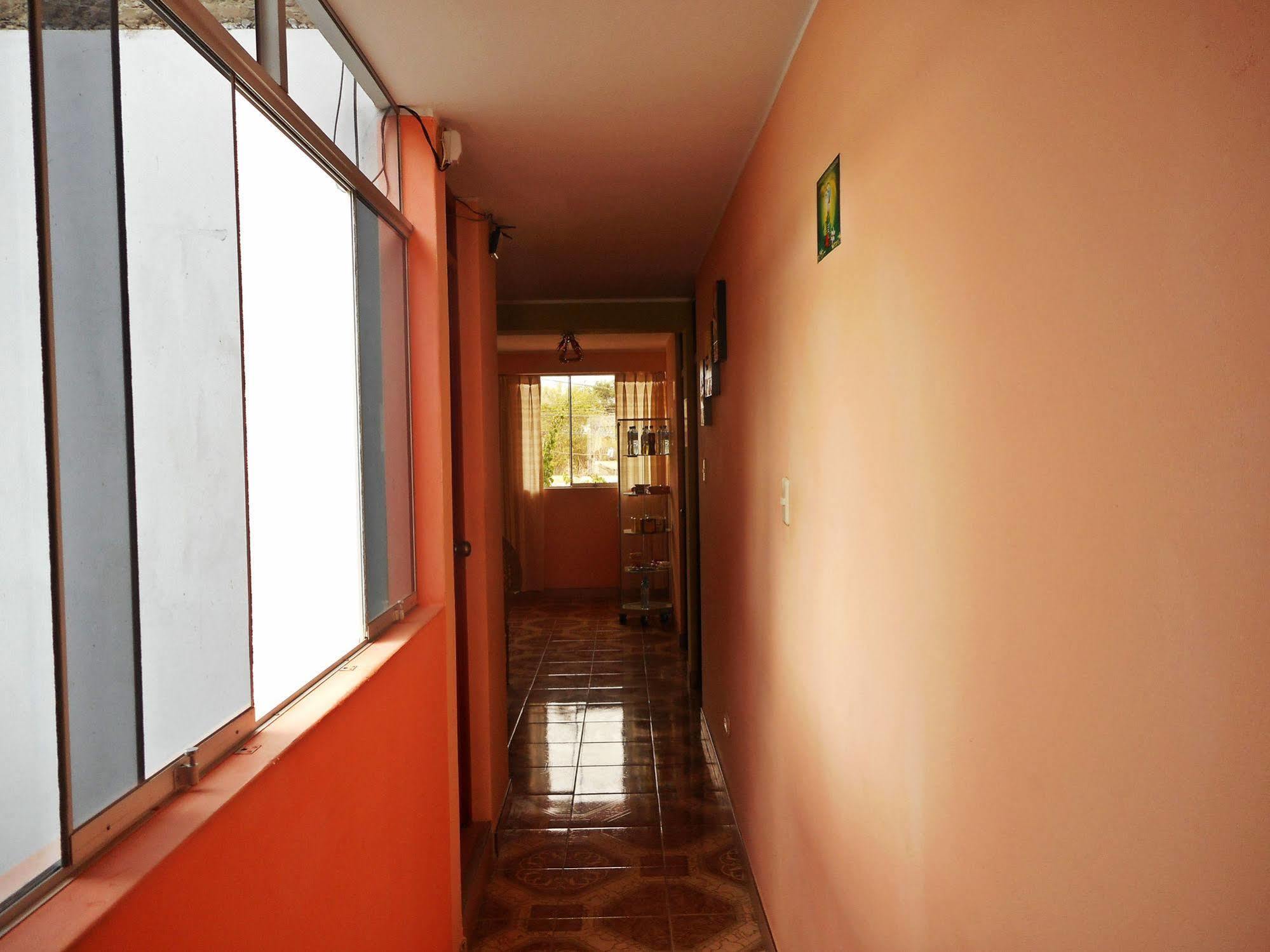 Hostal Geminis San Juan Bautista Ngoại thất bức ảnh